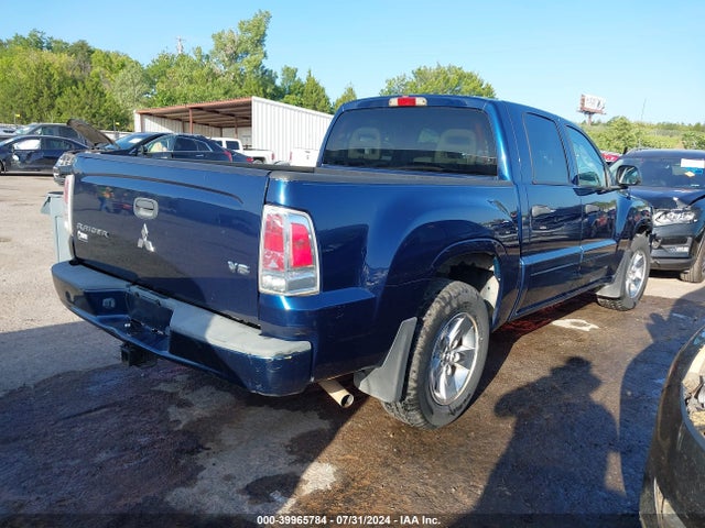 2006 MITSUBISHI RAIDER 1Z3HC48N26S542981 Photo 3