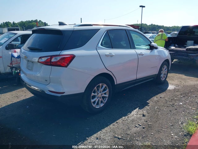 Chevrolet EQUINOX LT 2018 2GNAXJEV1J6352028 Image 4