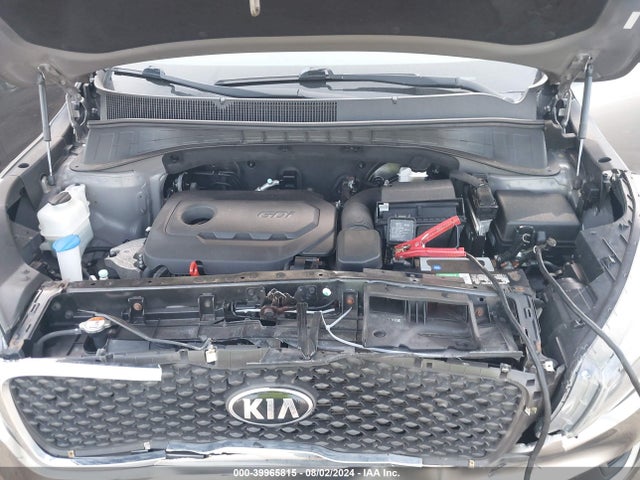 5XYPGDA38JG351521 KIA Sorento 2.4l Lx