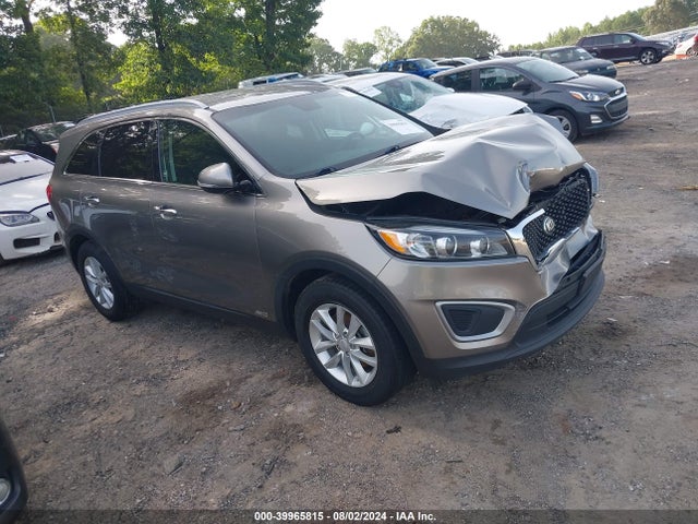 5XYPGDA38JG351521 KIA Sorento 2.4l Lx