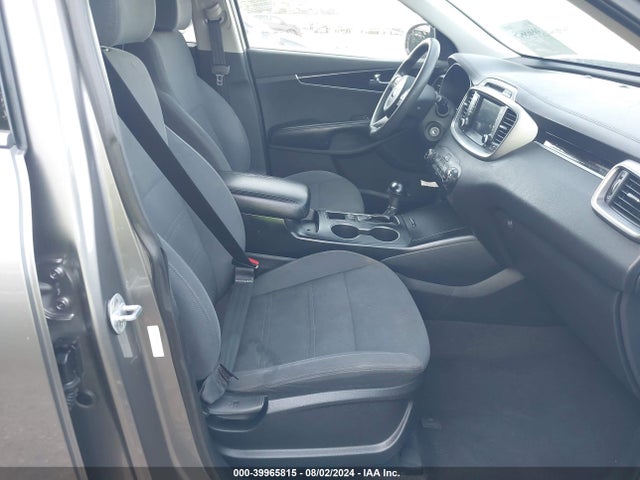 5XYPGDA38JG351521 KIA Sorento 2.4l Lx