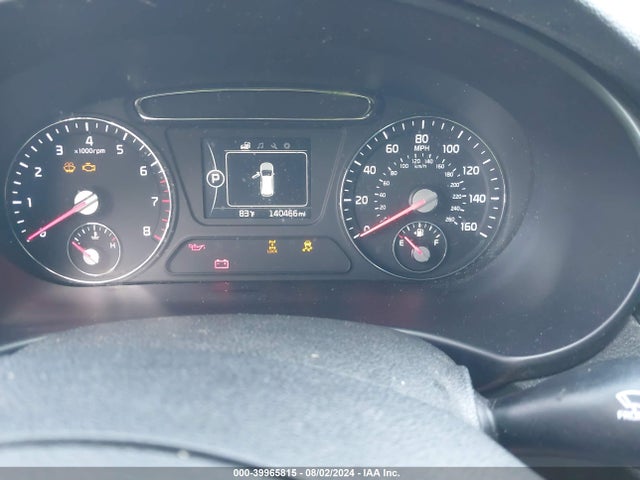 5XYPGDA38JG351521 KIA Sorento 2.4l Lx