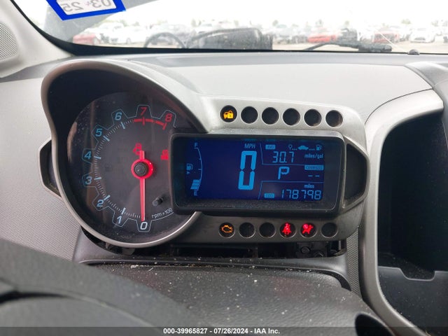 Chevrolet Sonic Lt Auto 2015 1G1JC6SG1F4187395 Image 7