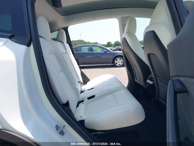 2024 TESLA MODEL Y 7SAYGDEE0RA250606 Photo 7