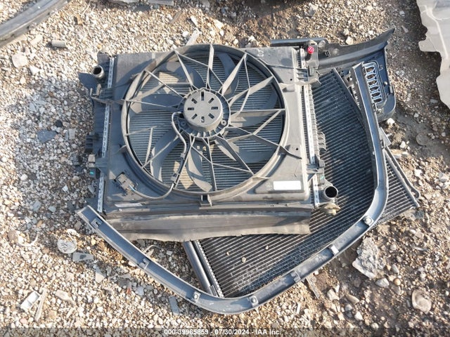 1C4RJFAG5JC140256 Jeep Grand Cherokee Altitude 4x4