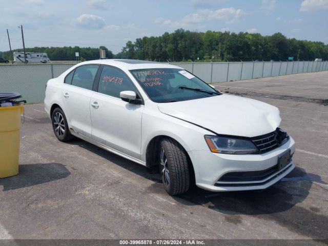 2018 3VWDB7AJ6JM262208 main image