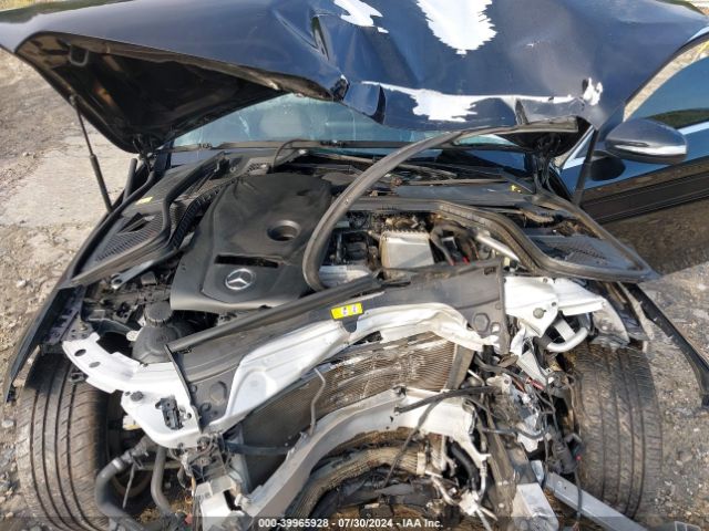 55SWF4JB8FU045535 Mercedes-Benz C 300 Luxury/sport