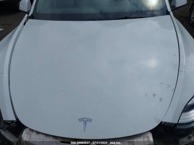 2021 TESLA MODEL Y 5YJYGDEE6MF255074 Photo 9