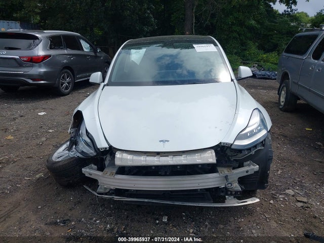 2021 TESLA MODEL Y 5YJYGDEE6MF255074 Photo 5