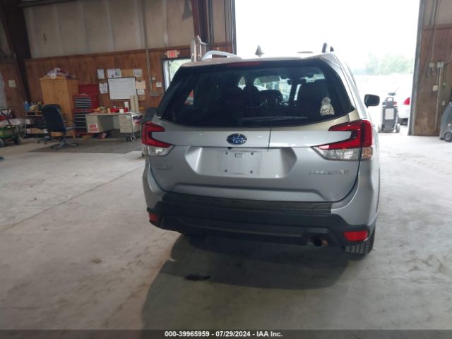 JF2SKAFC0MH538961 Subaru Forester Premium