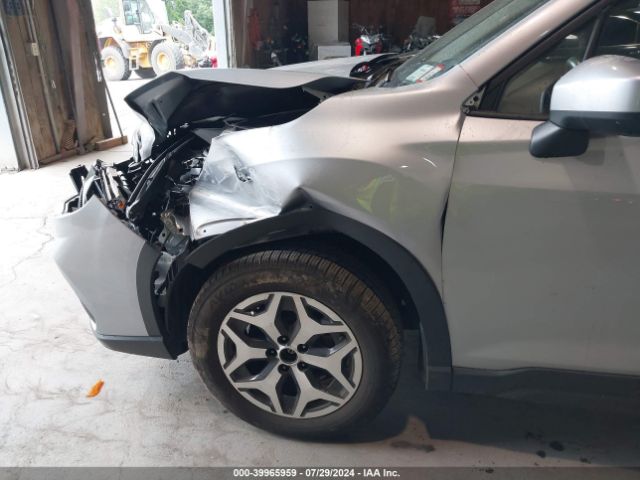 JF2SKAFC0MH538961 Subaru Forester Premium
