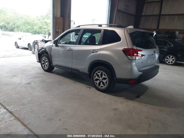 JF2SKAFC0MH538961 Subaru Forester Premium