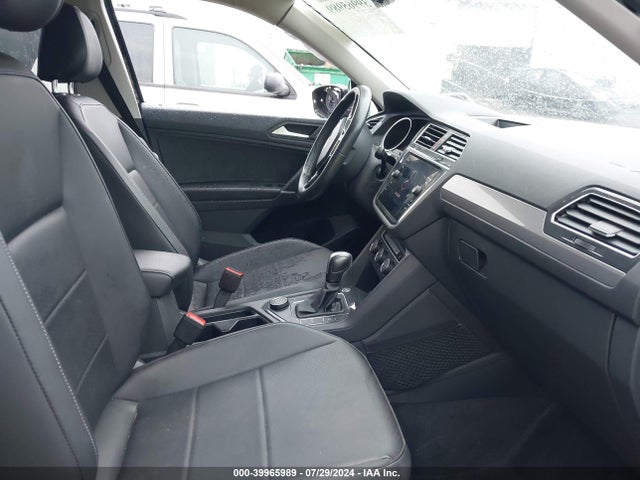 Aukcja sprzedaży 2020 Volkswagen Tiguan 2.0t Se/2.0t Se R-line Black/2.0t Sel, vin: 3VV2B7AX9LM158850, numer aukcji: 39965989