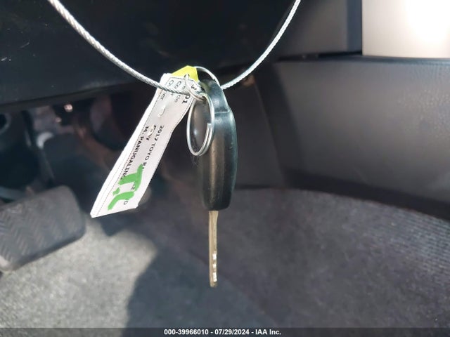 Toyota Rav4 Xle 2017 JTMWFREV5HJ127897 Image 11