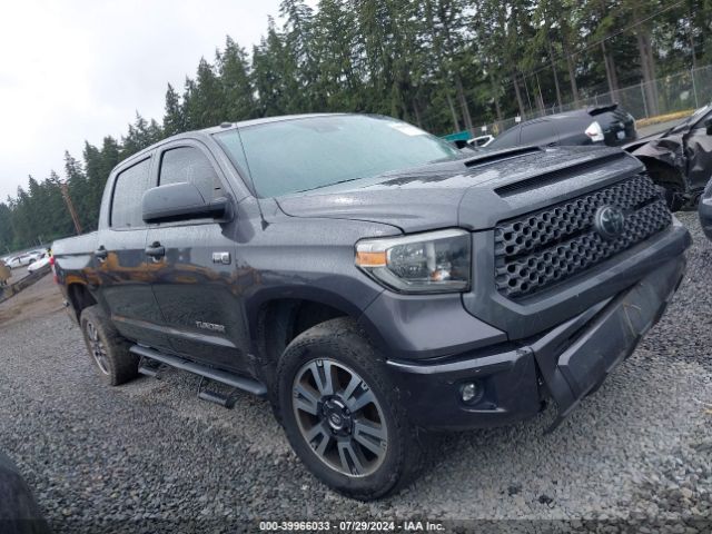 5TFDY5F18JX743649 Toyota Tundra Sr5 5.7l V8