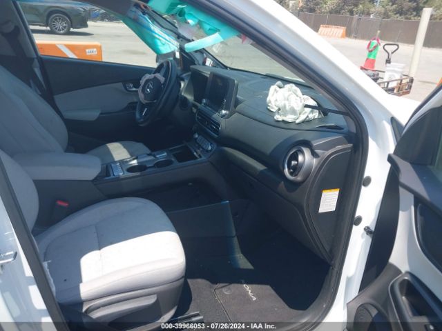 KM8K33AG6NU159050 Hyundai Kona Electric Sel