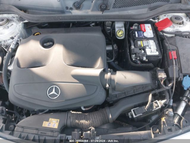 WDDSJ4EB7JN512825 Mercedes-Benz CLA 250