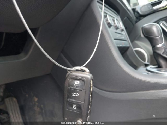 3VWJ17AT5EM655212 Volkswagen Beetle 1.8t