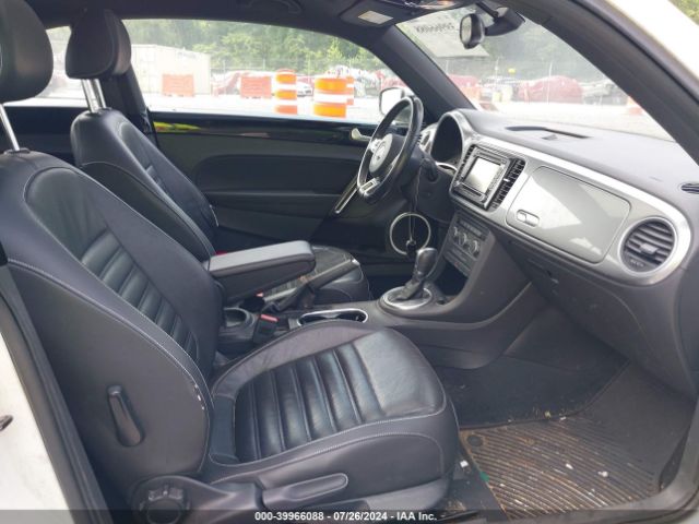 3VWJ17AT5EM655212 Volkswagen Beetle 1.8t