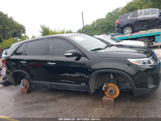 5XYKTCA69FG650629 KIA SORENTO LX
