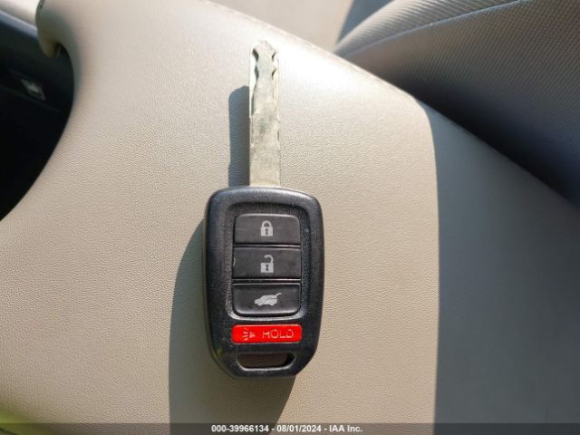 3CZRU6H35NM709048 Honda Hr-v Awd Lx