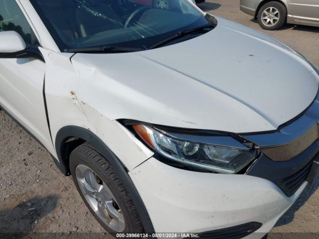 3CZRU6H35NM709048 Honda Hr-v Awd Lx