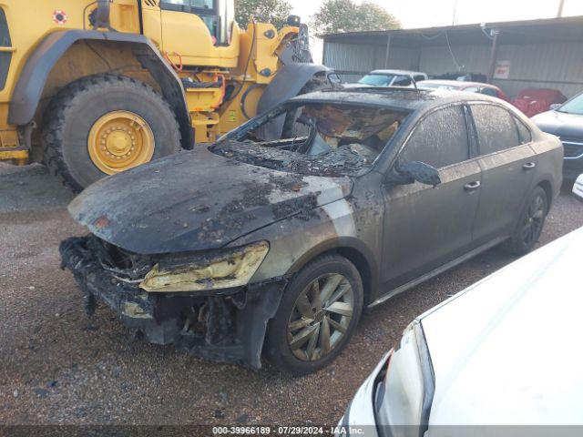 1VWBA7A3XJC029882 Volkswagen Passat 2.0t Se