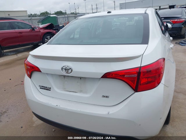 Toyota Corolla Se Special Edition 2017 5YFBURHE7HP650737 Image 17
