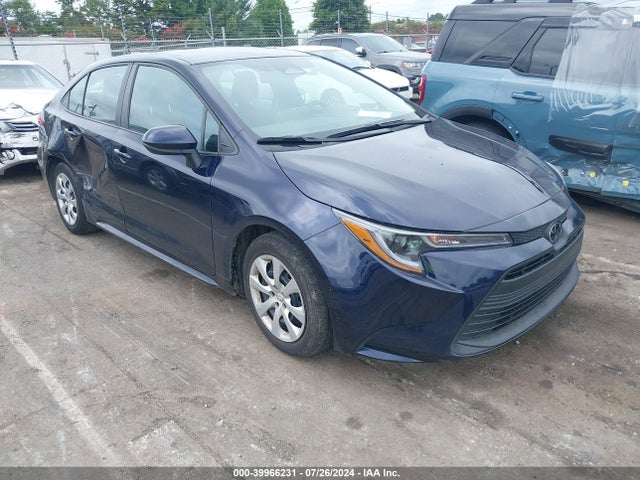 Toyota COROLLA LE 2023 5YFB4MDE4PP064052 головне зображення
