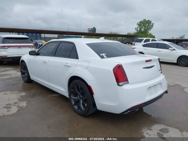 2C3CCAAG3PH514229 Chrysler 300 Touring