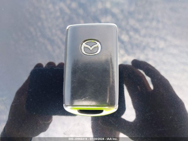 3MZBPBDM2LM131748 Mazda Mazda3 Preferred Package