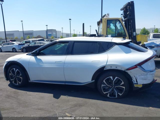 KNDC34LA4N5079506 KIA Ev6 Wind