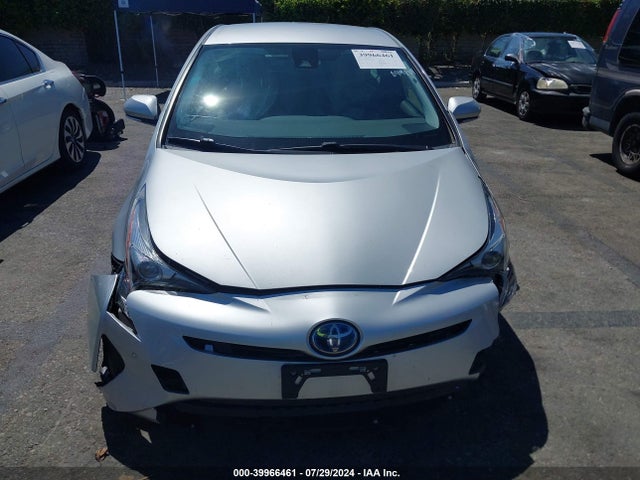 Toyota Prius Two 2017 JTDKBRFU0H3043569 Image 12
