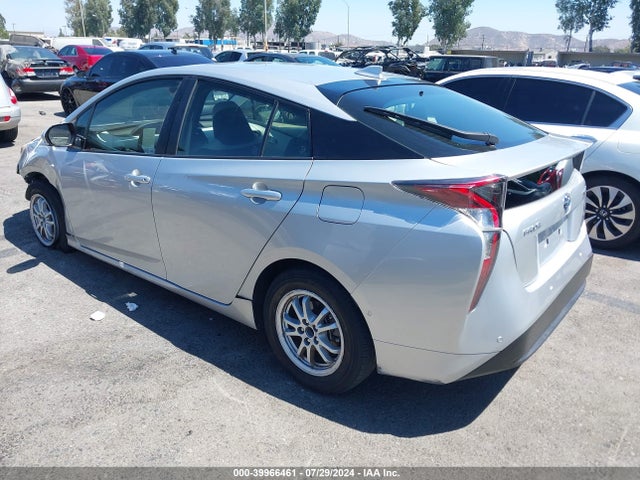 Toyota Prius Two 2017 JTDKBRFU0H3043569 Image 3