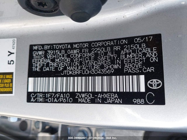 Toyota Prius Two 2017 JTDKBRFU0H3043569 Image 9