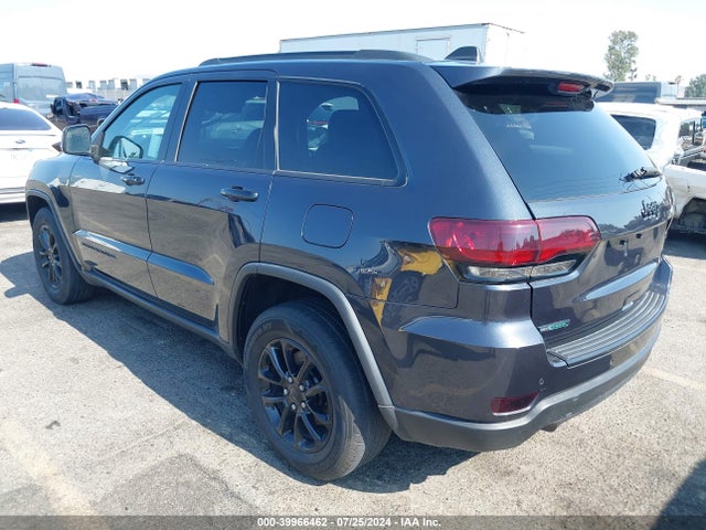 Jeep Grand Cherokee Limited 2015 1C4RJEBM9FC162959 Image 3