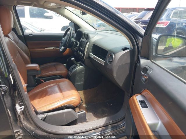 1C4NJCCB6ED890344 Jeep Compass Limited