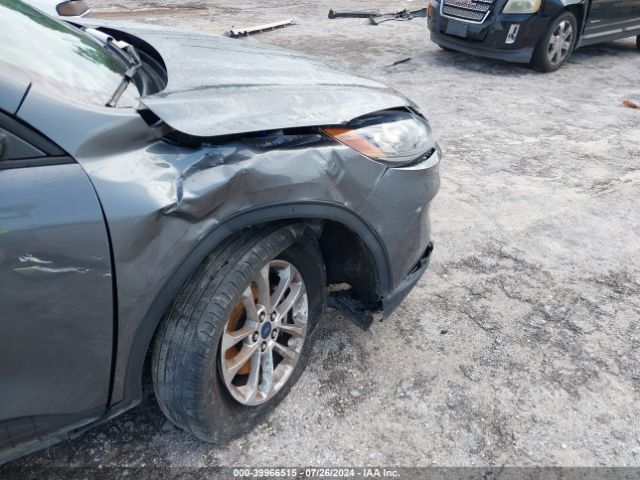 1FMCU0F6XNUA81730 Ford ESCAPE S