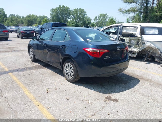 Toyota COROLLA LE 2017 2T1BURHE2HC856578 Image 3