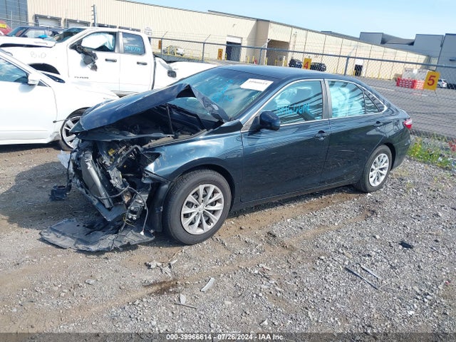 Toyota CAMRY LE 2015 4T4BF1FK9FR501087 Image 2