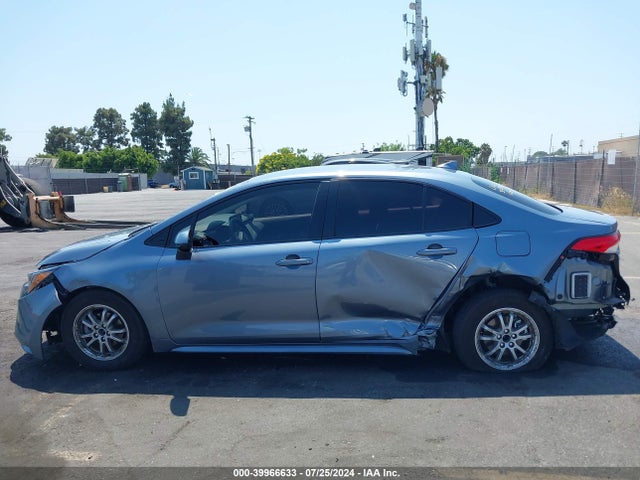 Toyota Corolla Hybrid Le 2022 JTDEAMDE0N3012039 Image 14