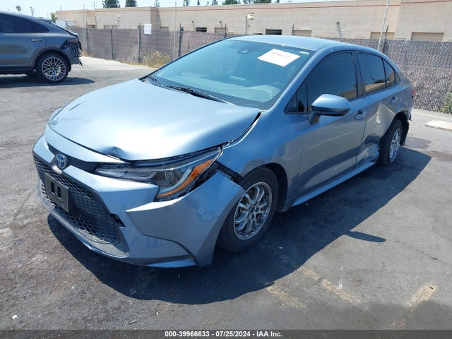 Toyota Corolla Hybrid Le 2022 JTDEAMDE0N3012039 Image 2