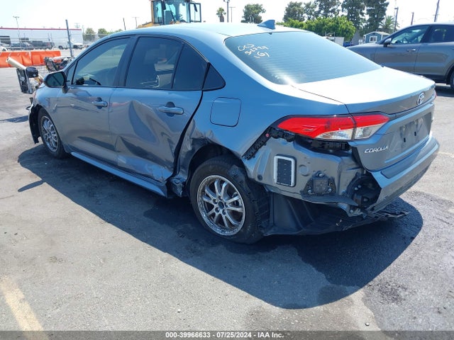 Toyota Corolla Hybrid Le 2022 JTDEAMDE0N3012039 Image 3
