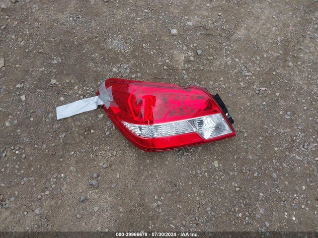 ML32F3FJ3HHF14033 Mitsubishi Mirage G4 Es