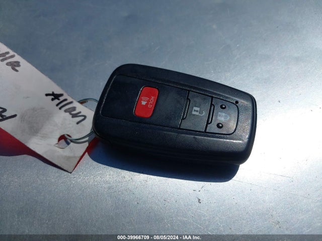 Toyota COROLLA SE 2020 JTND4RBE2L3099809 Image 11