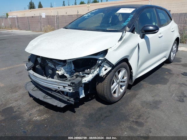 Toyota COROLLA SE 2020 JTND4RBE2L3099809 Image 2