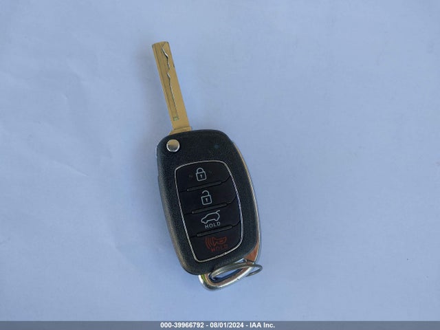 5XYZU3LB7HG430883 Hyundai Santa Fe Sport 2.4l