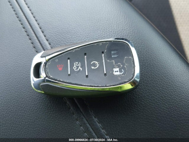1G1ZD5ST8KF227946 Chevrolet MALIBU LT