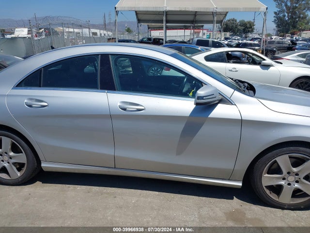 Mercedes-Benz CLA 250 2015 WDDSJ4EB5FN258295 Image 14