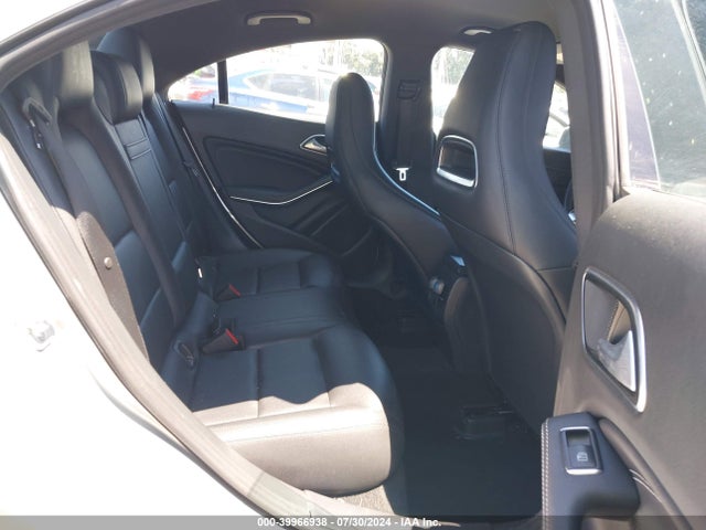 Mercedes-Benz CLA 250 2015 WDDSJ4EB5FN258295 Image 8